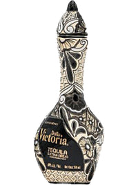 Dona Victoria Tequila Extra Añejo Black Bottle