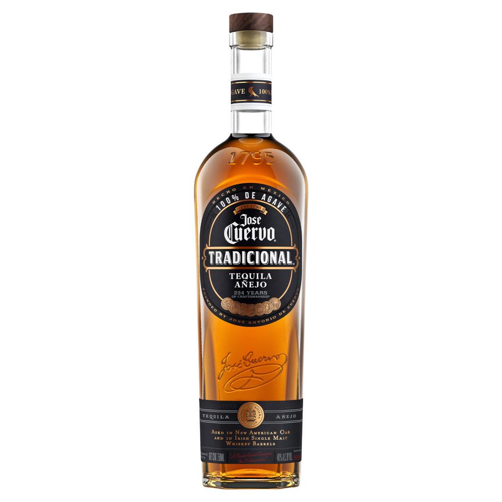 Jose Cuervo Tequila Tradicional Añejo 750ML