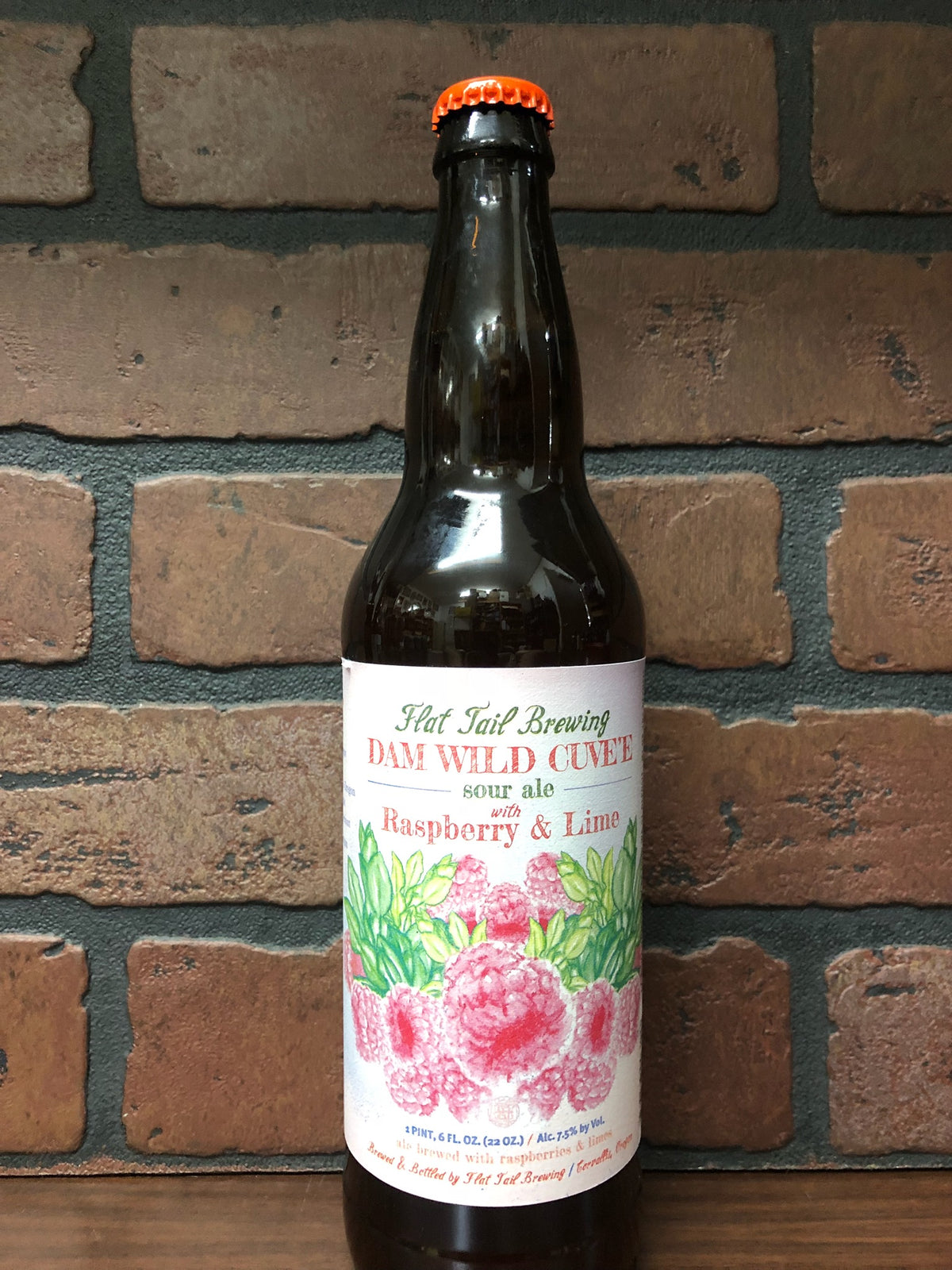 Flat Tail DAM Wild Cuvee Raspberry & Lime 22oz